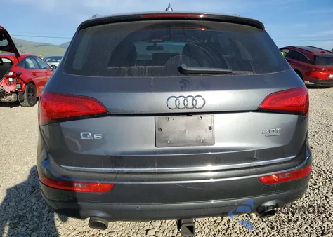 2017 Audi Q5 Premium z USA, uszkodzony, nr VIN WA1C2AFP6HA065341